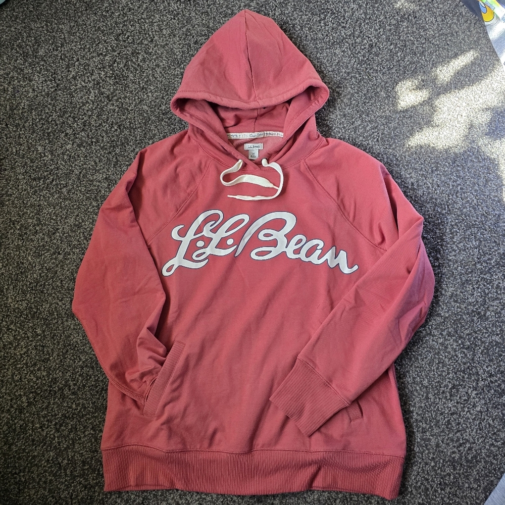 NWOT L.L. BEAN Hoodie Size Medium
